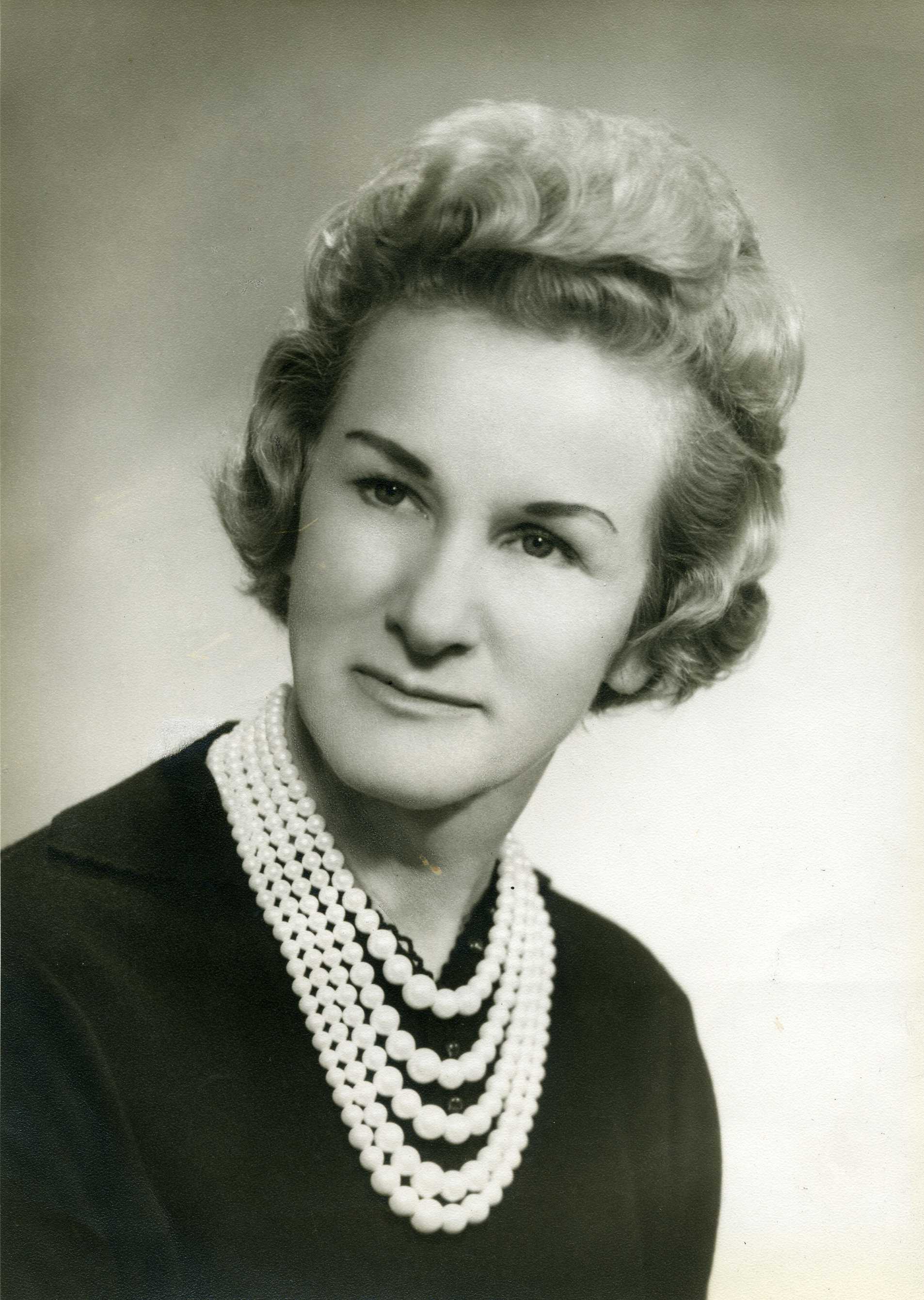 1962 - Ruth Thawley.jpg